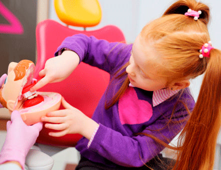 Odontopediatria: quando é que o seu filho deve ir ao dentista?